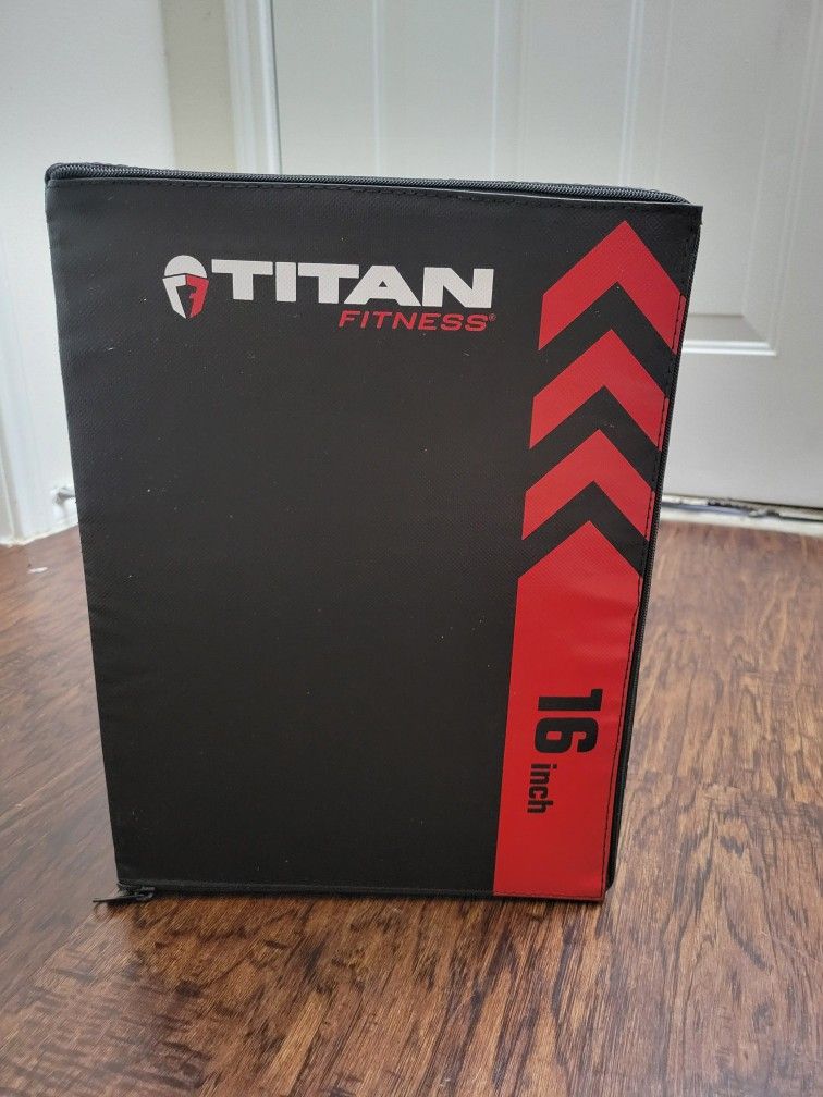 Titan Fitness Box