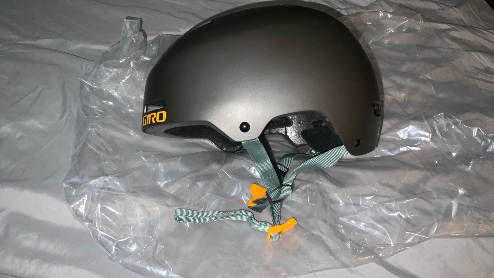 Giro Quarter Helmet Size Large Matt Black
