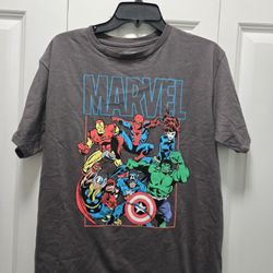 XL Grey Marvel Comics T-shirt with multi-coloured graphics
