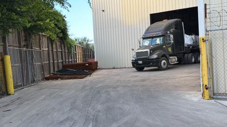 2004 FREIGHTLINER  Columbia