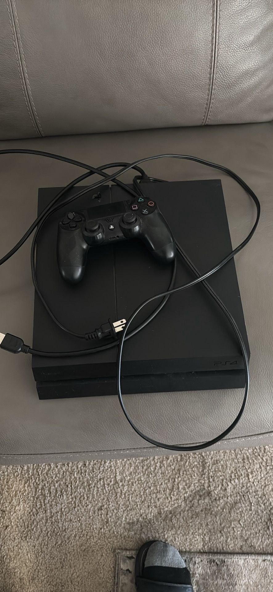 PS4 (Good As New)