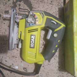RYOBI JIGSAW Hardly Used And Hella 