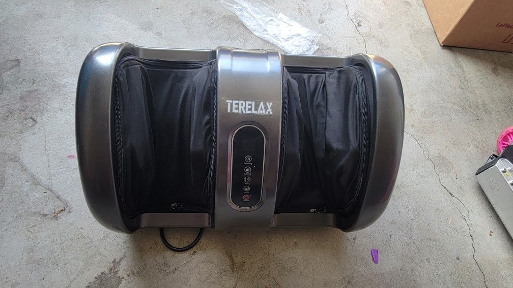 Foot Massager *NEW NEVER USED*