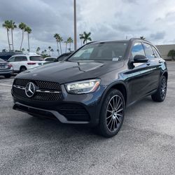 2021 Mercedes-Benz GLC