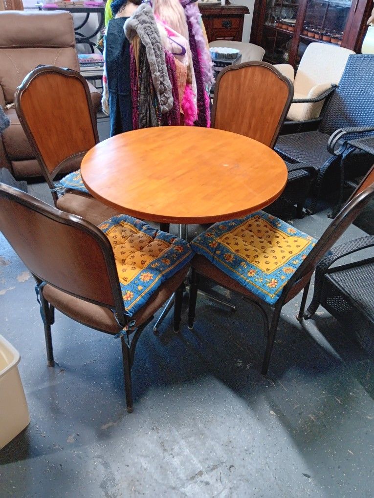 Dining Table Kitchen