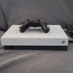 X Box One X