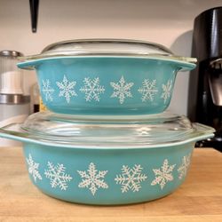 Turquoise Pyrex Snowflake Casserole Dishes