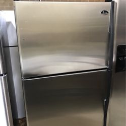GE Profile Ártica   Refrigerator Top Freezer  Stainless Steel 