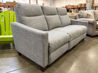 LA-Z-BOY Quinault Heathered Light Blue Piped 3 Seat Dual Recliner Loveseat