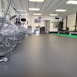 8 Rolls Rubber Gym Flooring. 15x4 Each