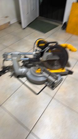 DeWalt 12” mitre saw