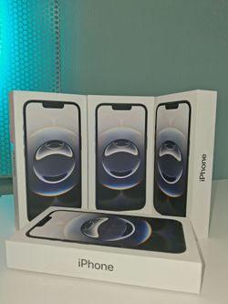 iPhone 16e