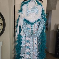 Mums And Garters