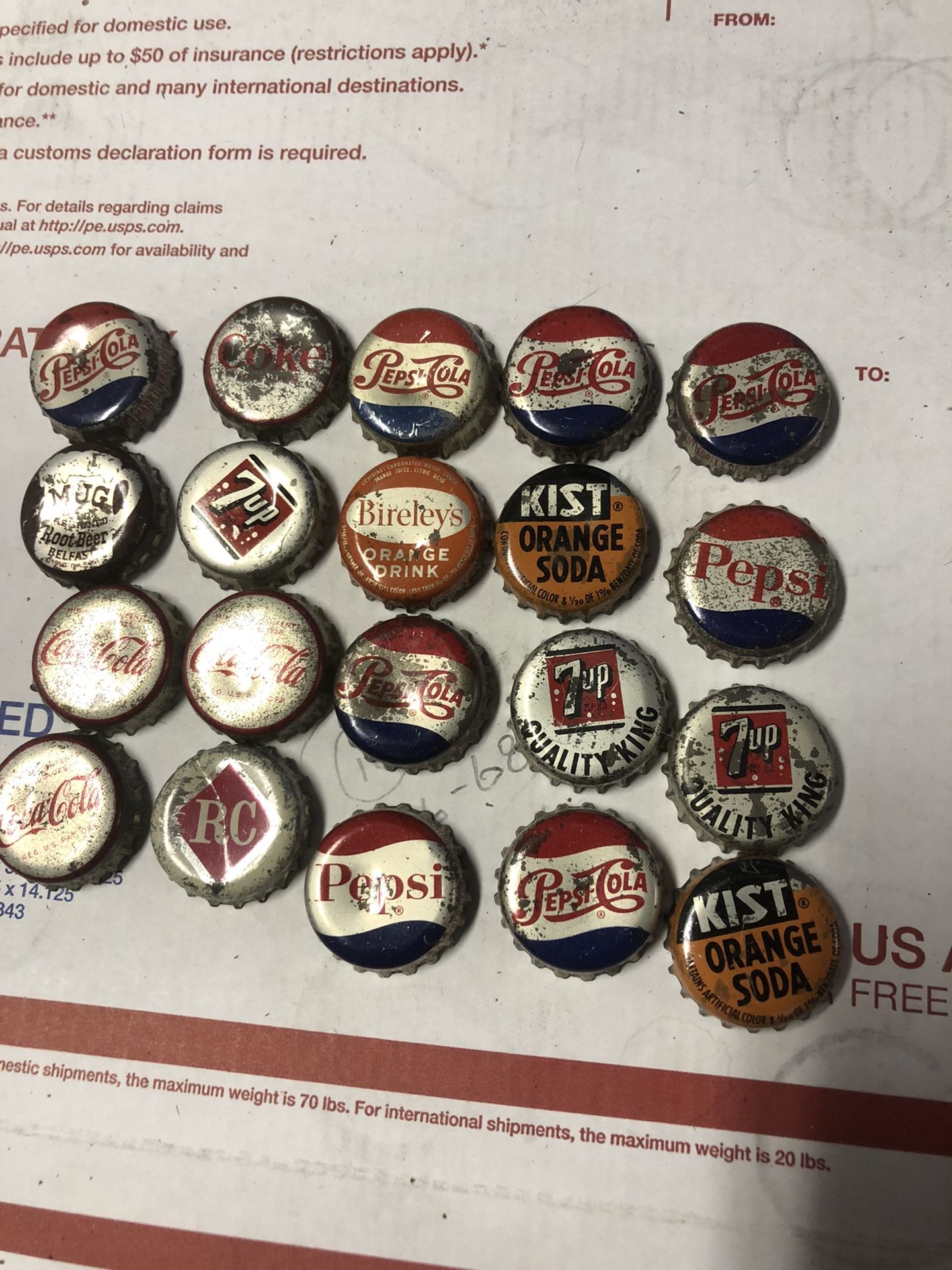 OLD SODA BOTTLE CAPS FROM ‘50s
