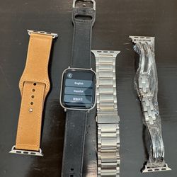 Apple Watch Series 5 44mm GPS+ WIFI + LTE UNLOCKED  Silver