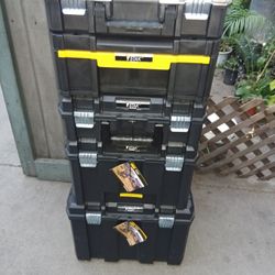 DEWALT 5 Boxes 🎁🎁🎁🎁🎁