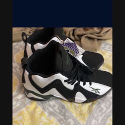 Reebok Shawn Kemp Anuel AA Size 11