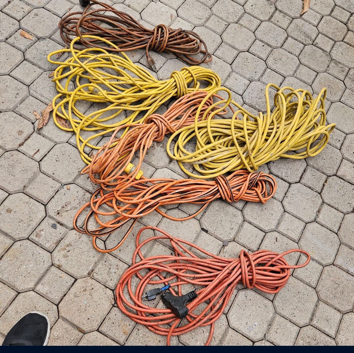 5 Extensions In Good Condition