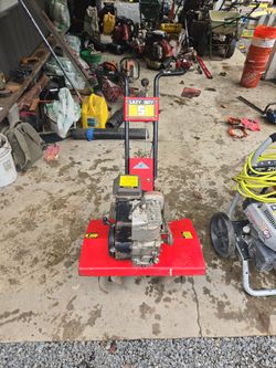 Lazy Boy Rototiller 5HP Briggs & Stratton 