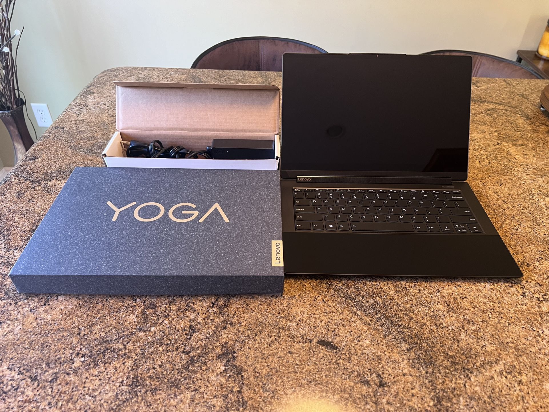 Lenovo Yoga 9i Laptop I7
