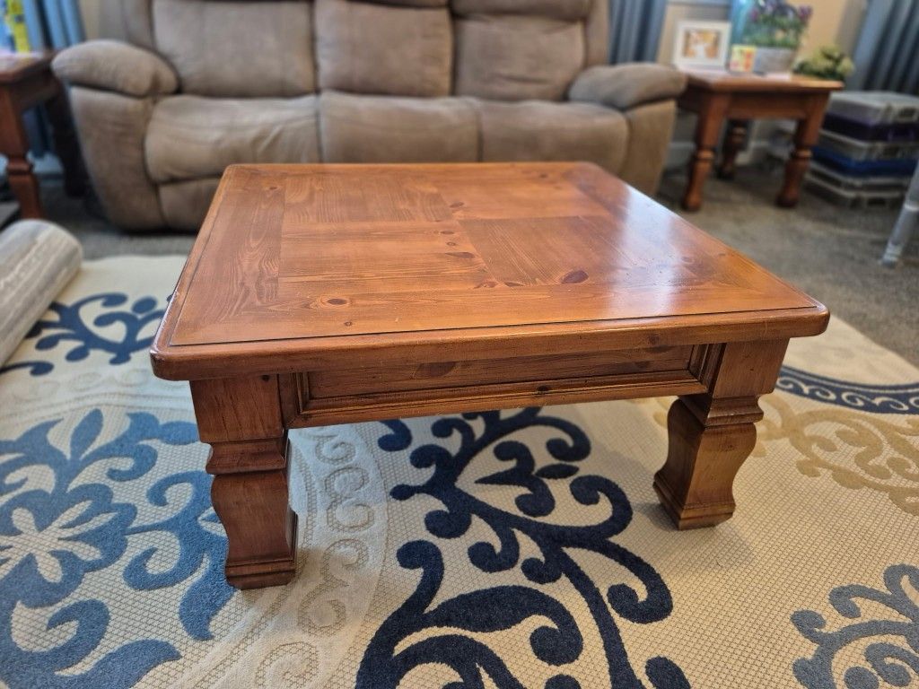 Coffee Table And End Table Set
