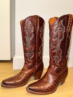 Women’s boots