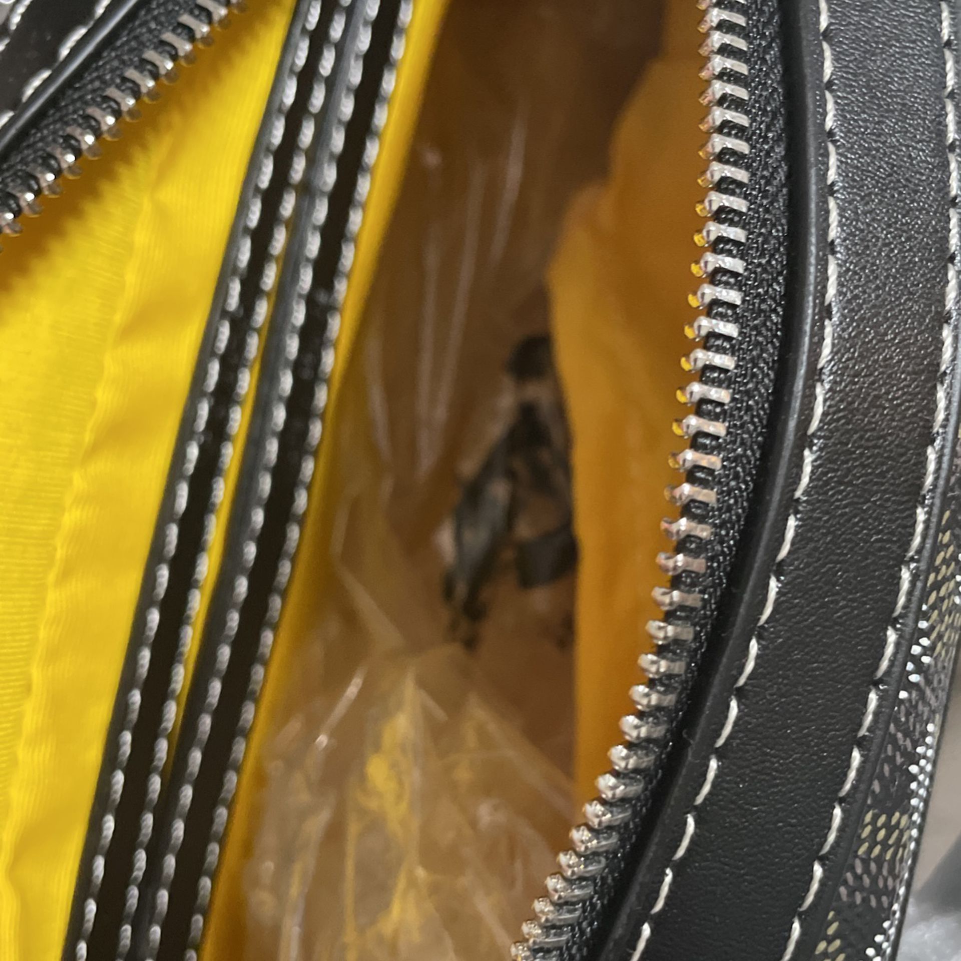 black goyard medium size tote bag for Sale in Rossmoor, CA - OfferUp