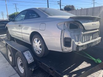 Toyota Solara 00 Parts Only