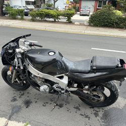 black Yamaha FZR600 motorcycle