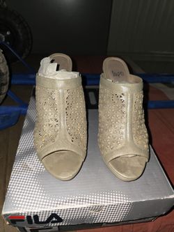 Womens Shoes