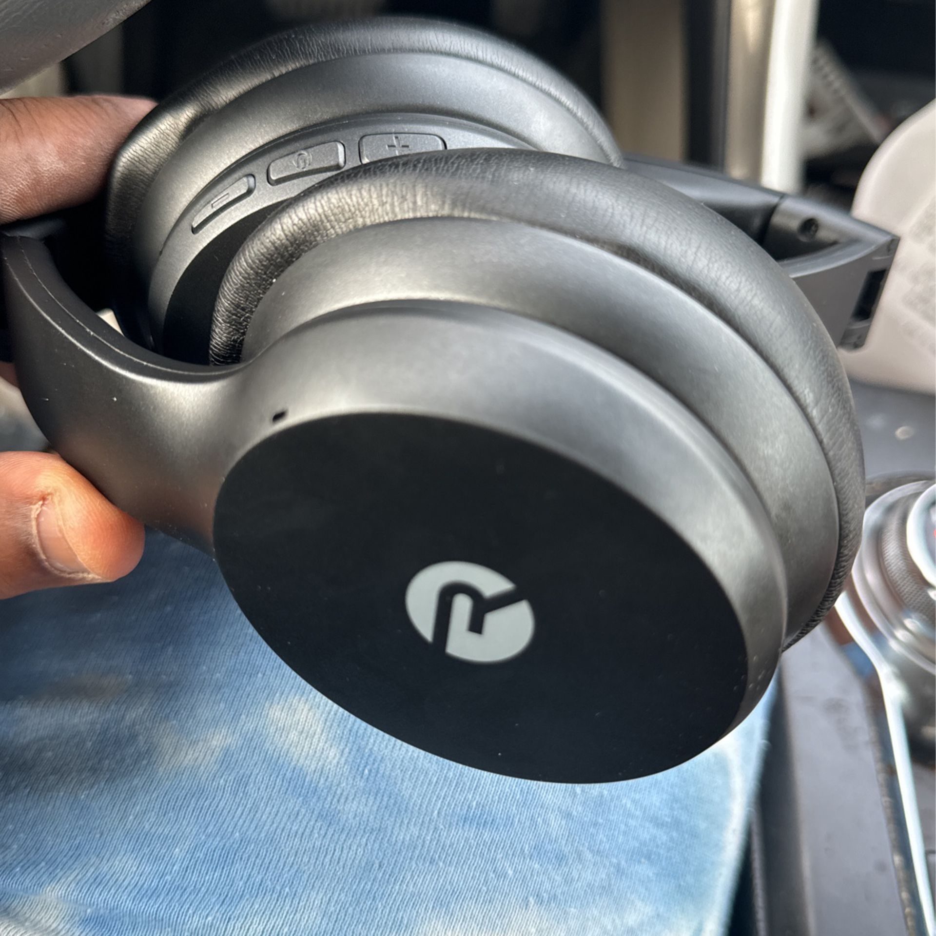 Raycon Fitness Headphones (ANC)