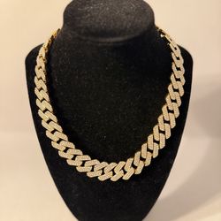 gold mossinite chain (passes tester)