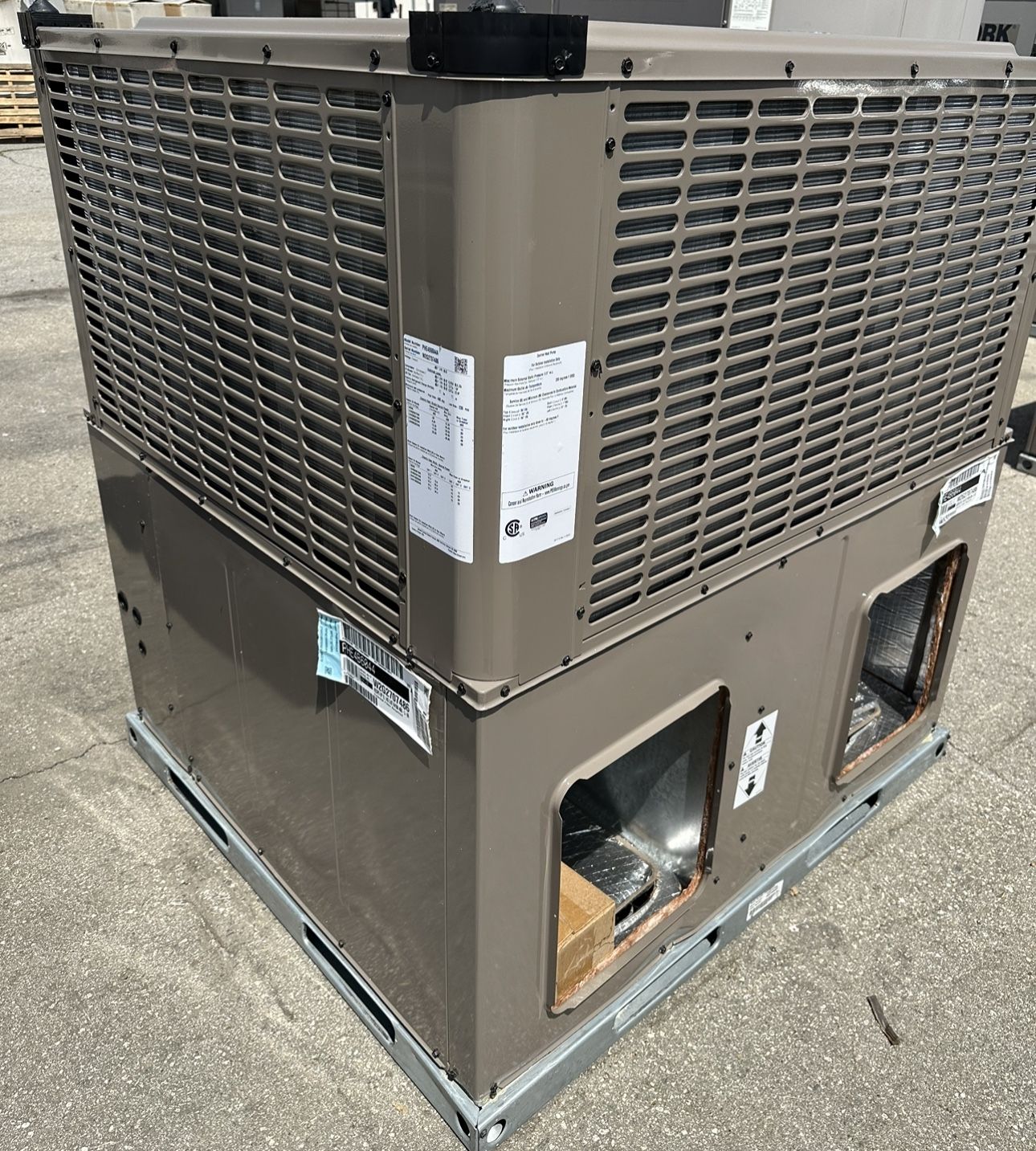 5 Ton York Heat Pump 460v-3ph Rooftop Package Unit 14 Seer R-410a