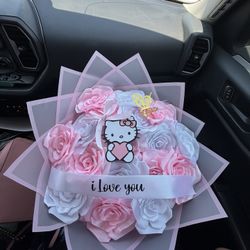hello kitty bouquet 