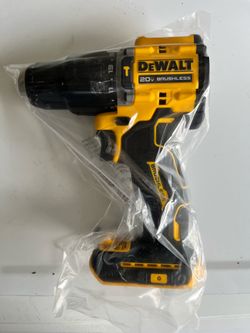 New DeWalt 20 V Brushless Drill/Driver (tool only)