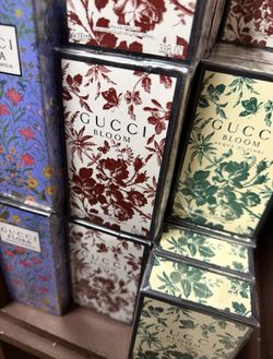 OVER 300 NAME-BRAND PERFUMES FOR SALE!