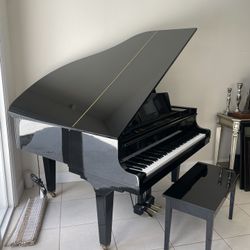 Kawai GL-1 Baby Grand Piano
