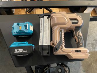 18 gauge nailer and stapler with 2 of 6ah makita batteries
