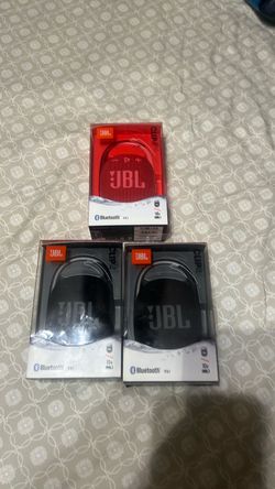 JBL Clip 4 Bluetooth Speakers – Lot of 3