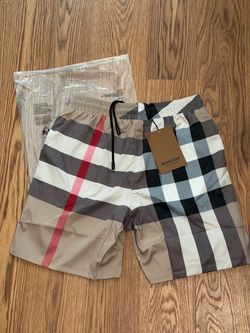 Burberry shorts