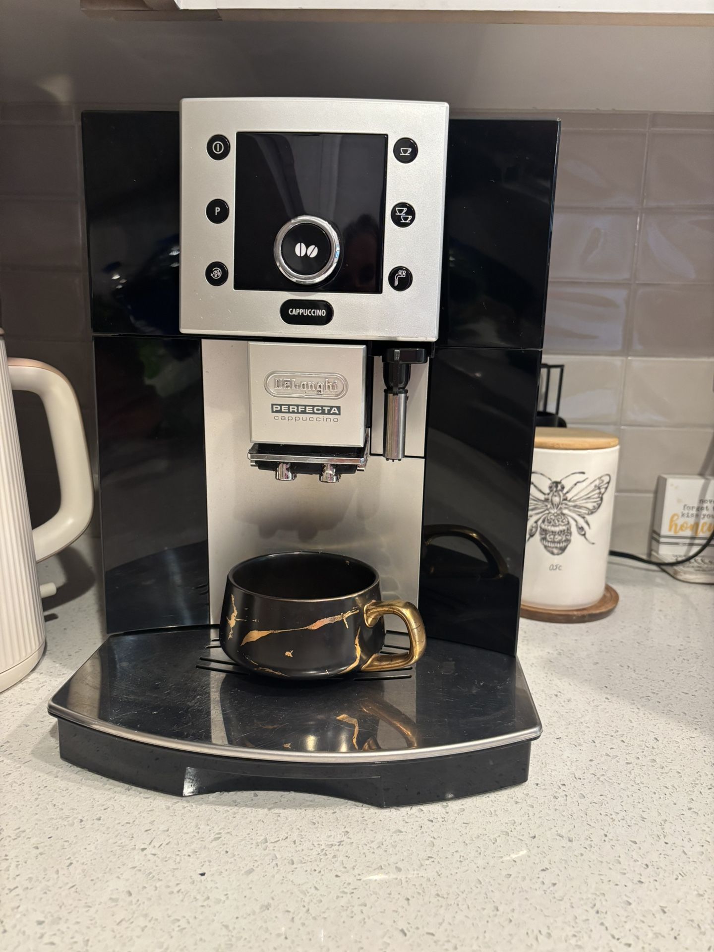 Delonghi Perfecta Cappucino