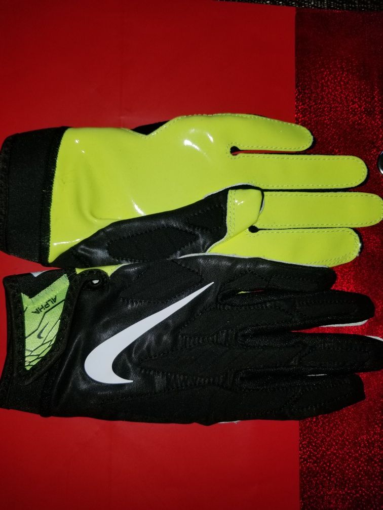 Brand New Nike Vapor Jet 5.0 Black Volt Football Gloves Youth Large