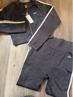 New! Women Plus size Active Set!