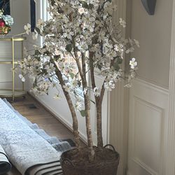 Dogwood style decorative tree