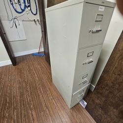 ✨ 4-Drawer Metal Filing Cabinet – Sturdy, Spacious & Ready to Use!