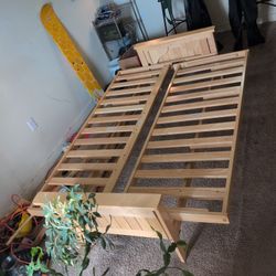 Foldable Wooden Futon