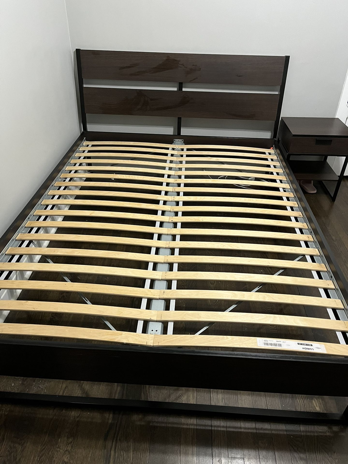 4-piece Ikea Queen Bedroom Set