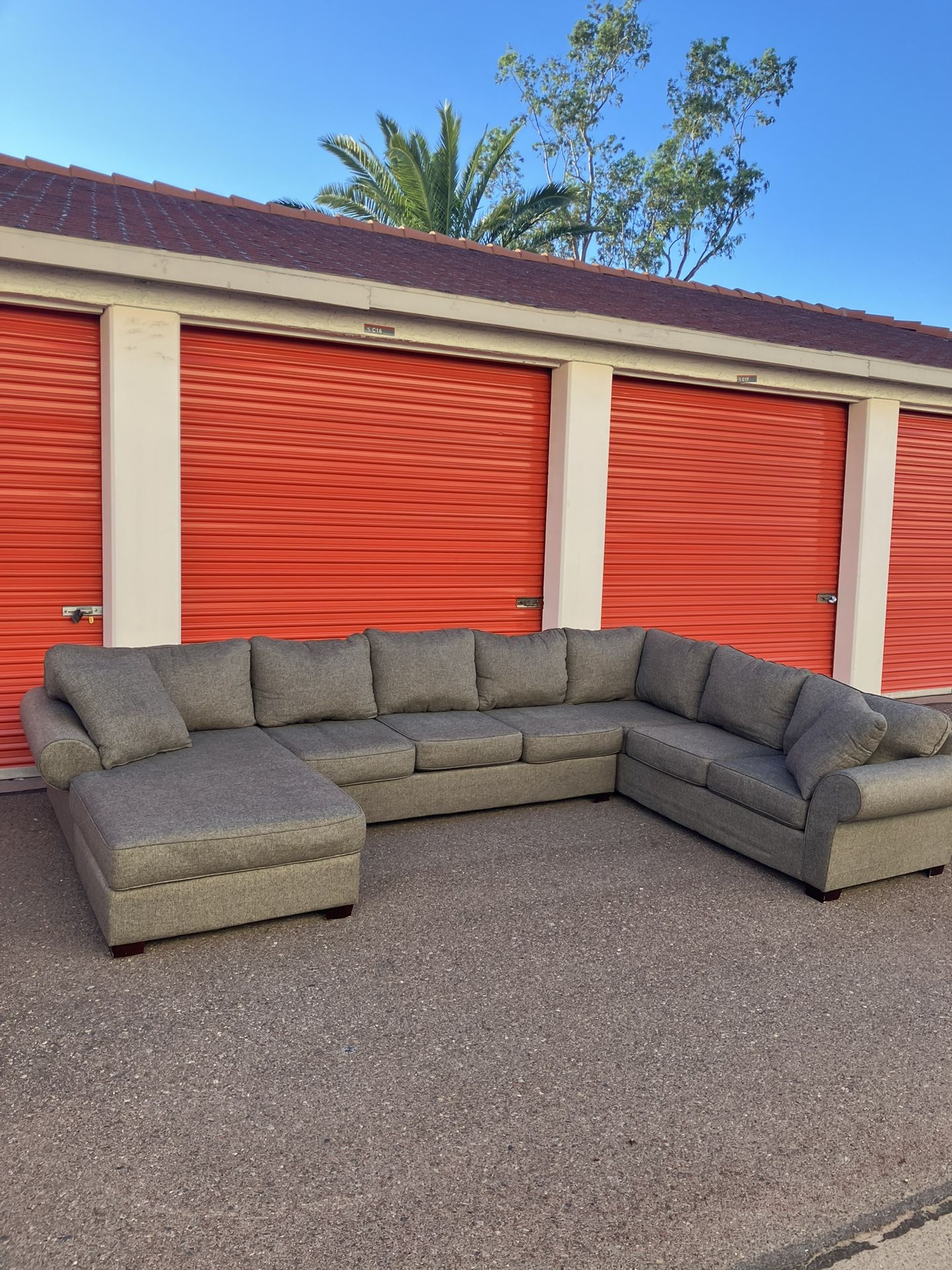 Huge Gray U-Shape Sectional