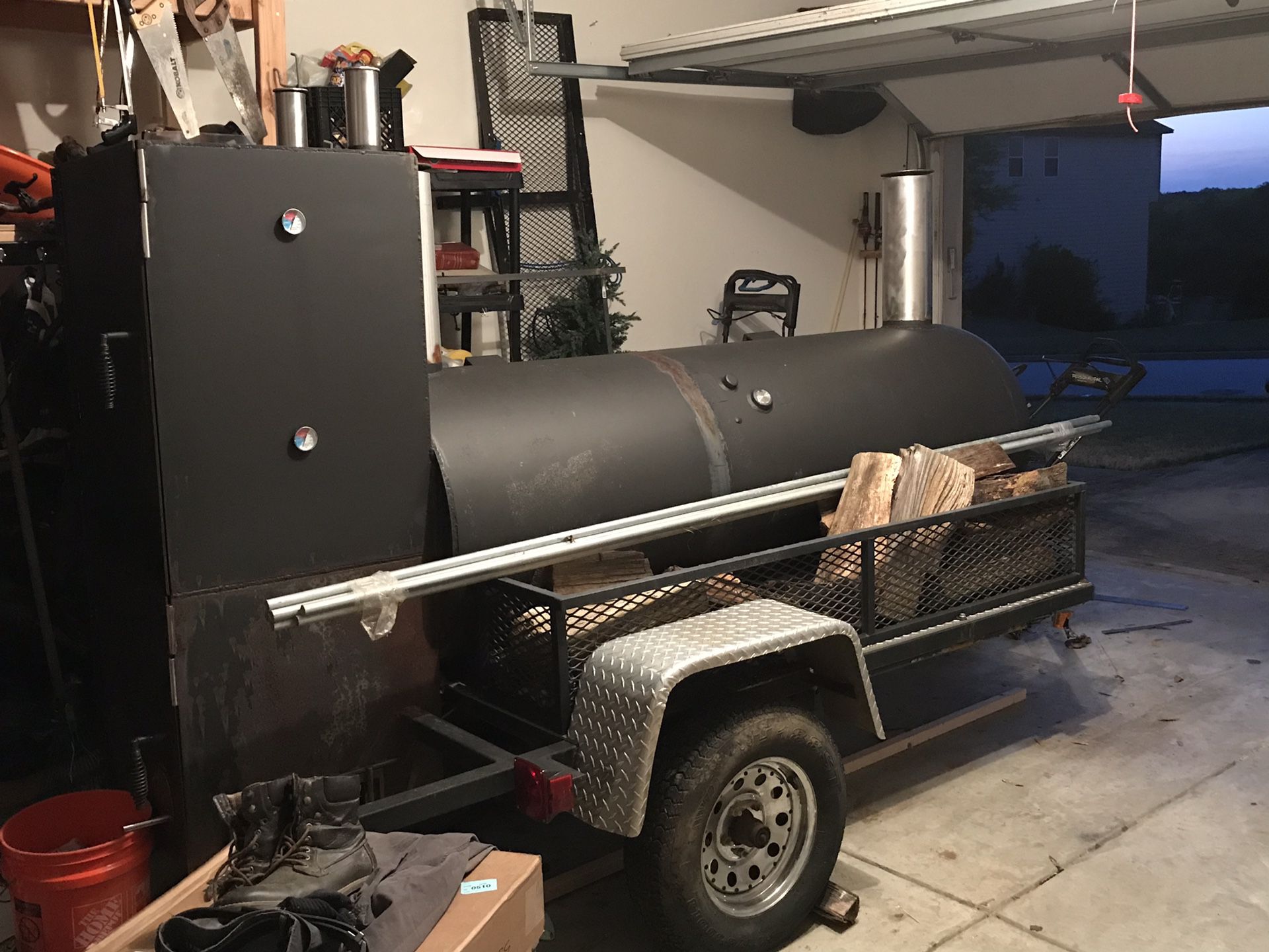 Bbq grill smoker trailer