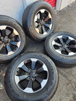 Ram wheels 6 lugs fit chevy